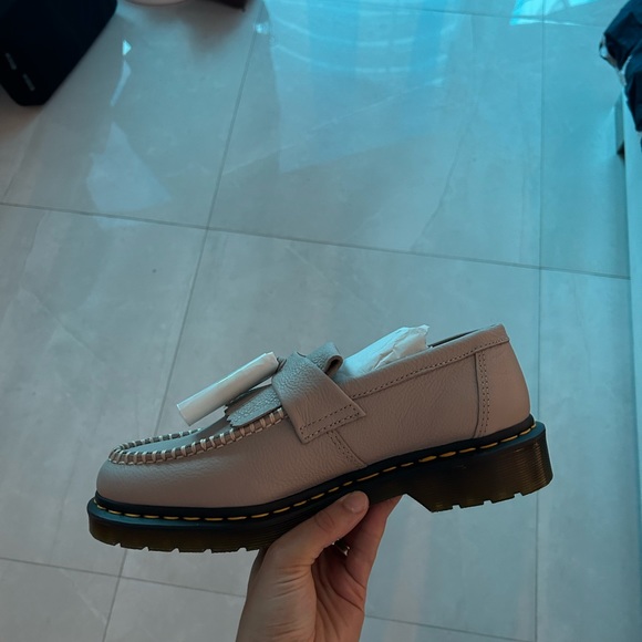 Adrian Vintage Taupe Loafers - Picture 4 of 9